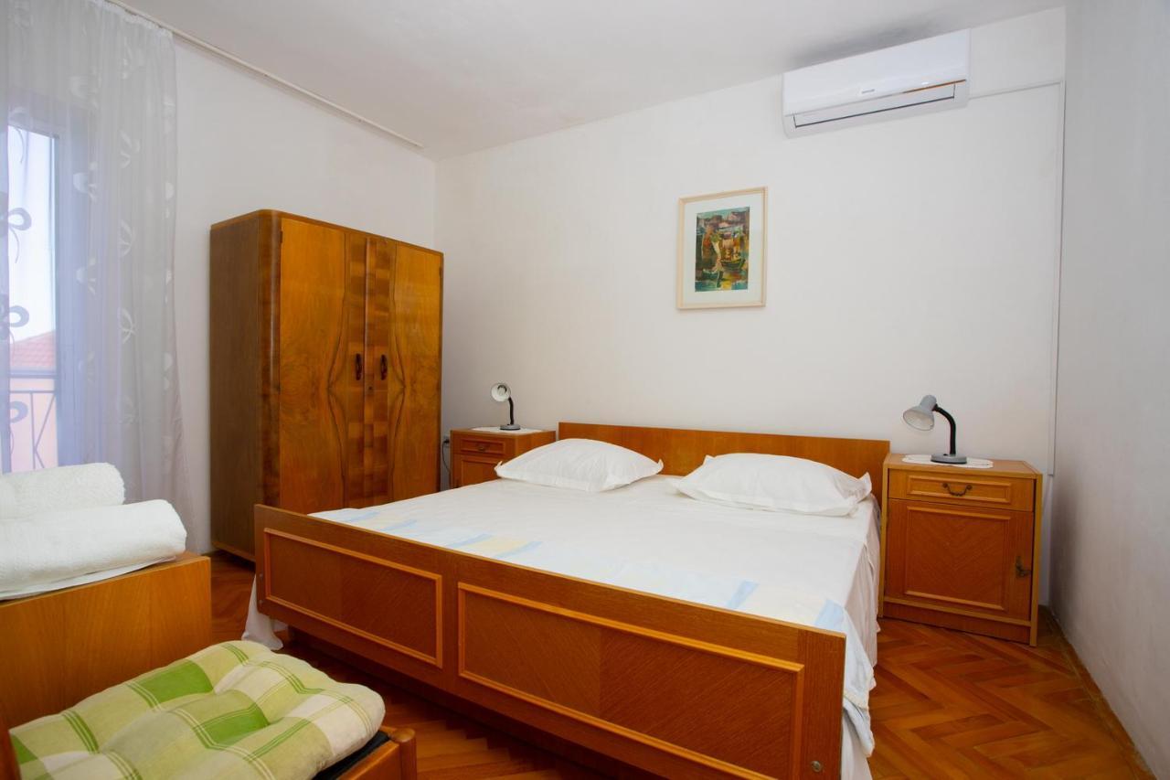 Apartment Nola Подгора Экстерьер фото